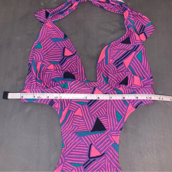 ✨FREE w/ $25 Purchase✨ New One piece Neon Swimsuit Bodysuit - Picture 5 of 10